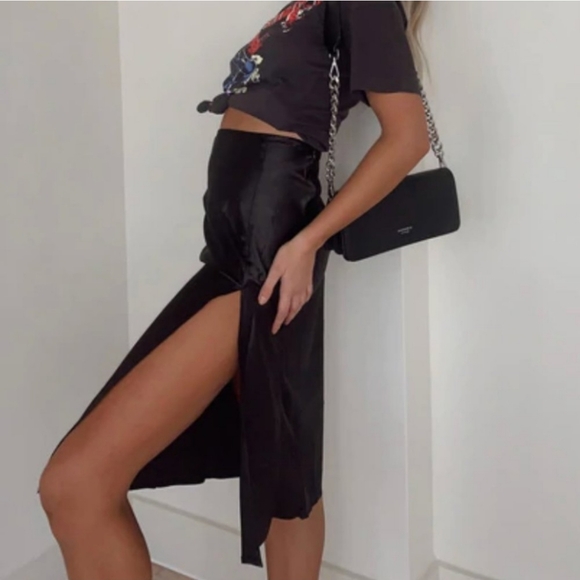 Princess Polly Satin Midi Skirt - Picture 6 of 10